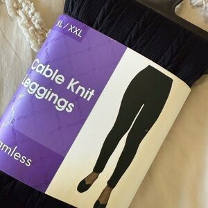 Cable Knit Leggings - Black